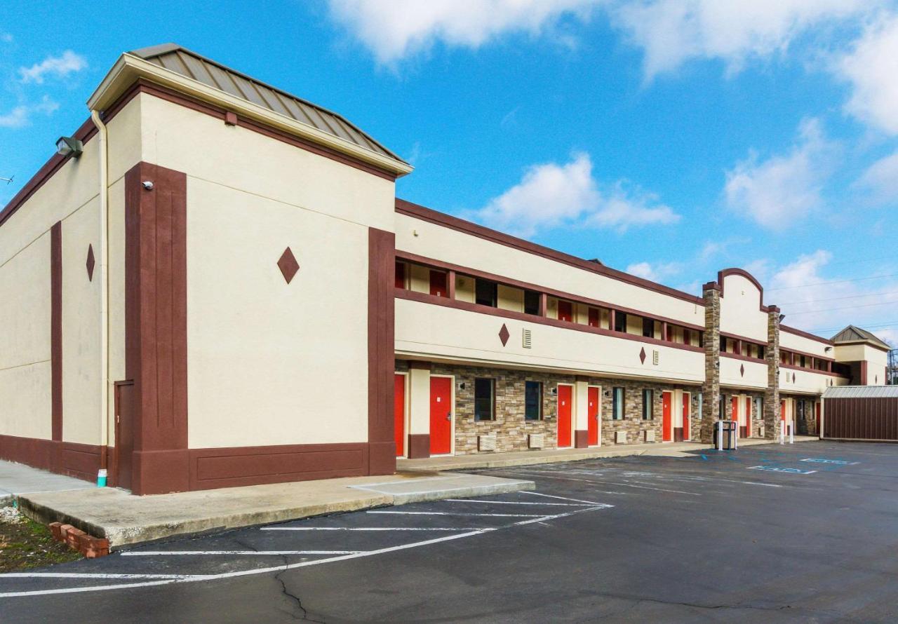 Econo Hospedaje Cloverdale Exterior foto